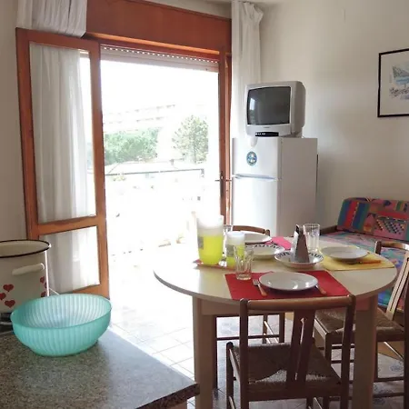 Cozy Flat Next To The Sea In - Beahost Bibione